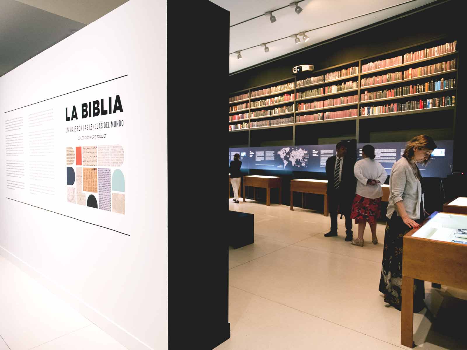 Continguts de l'Exposició 'La Biblia, un viatge per les llengües del món'